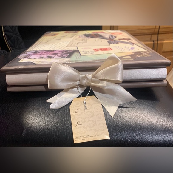 Kate Ward Thacker Expandable Photo Album Holds 240 - 4x6 Photos - Picture 2 of 5